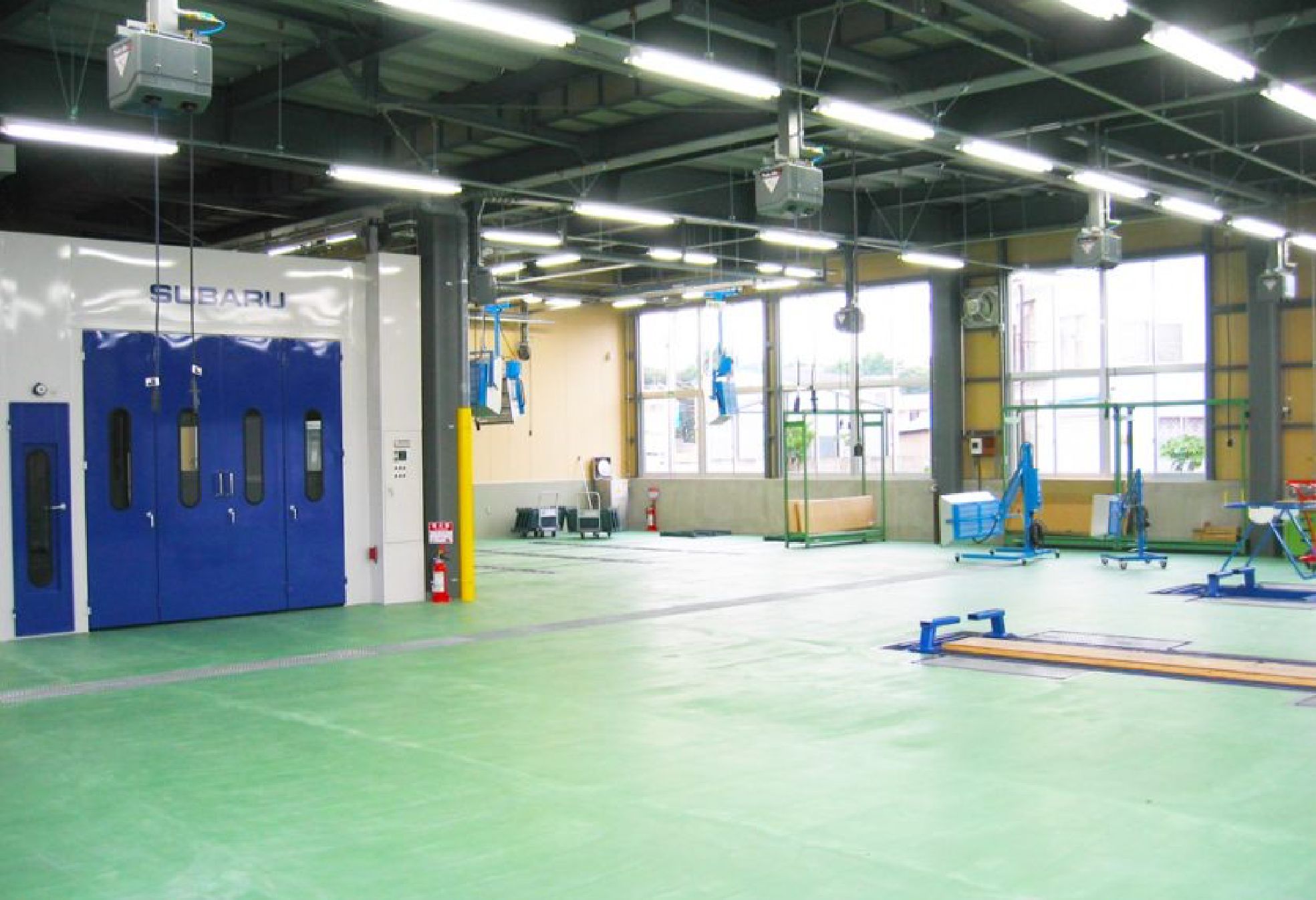 青森スバルBPセンター店舗写真2